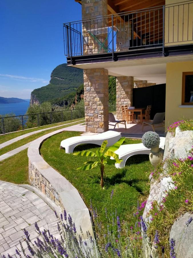 Appartamenti Villa Vagne By Gardadomusmea Tremosine Luaran gambar